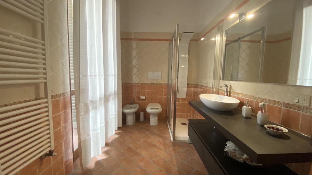 Indipendent Studio Apartment With Terrace - Parking Флоренция Экстерьер фото