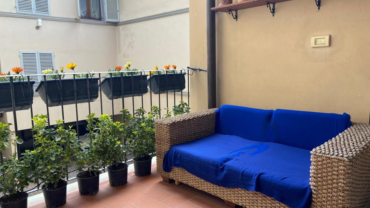 Indipendent Studio Apartment With Terrace - Parking Флоренция Экстерьер фото